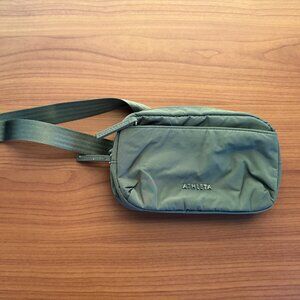 Athleta All About Crossbody Belt Bag